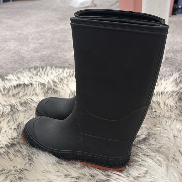 NWT Waterproof Slip Resistant Black Chore Rain Boots (Size 11/12) - Picture 6 of 10